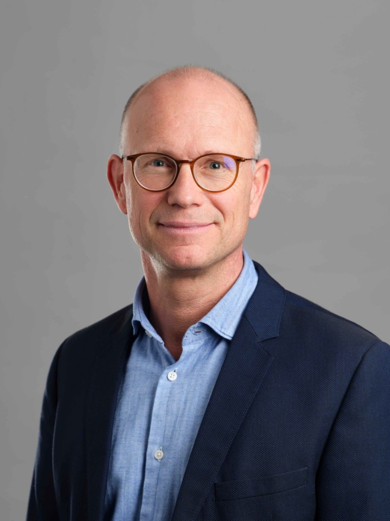 Responsable Communication / Fundraising Responsable Communication / Fundraising